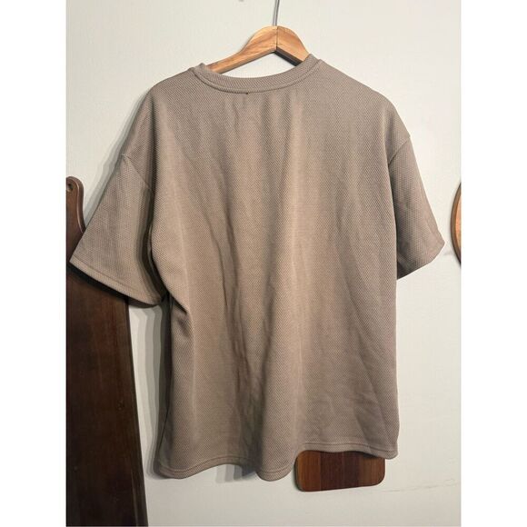 Cider Womens Brown Short Sleeve Oversized Over Thinking Graphic T-Shirt Small - Picture 2 of 5